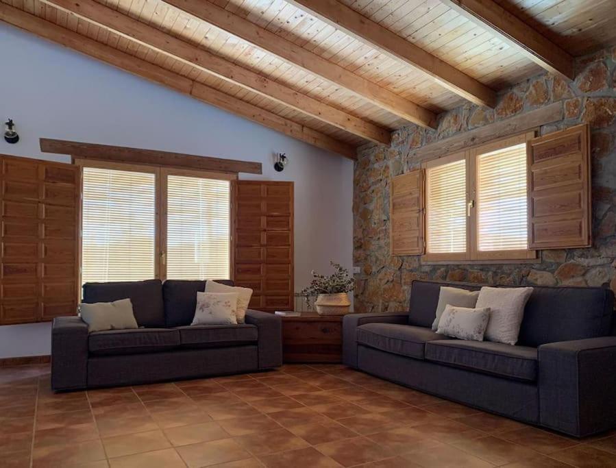 La Llobatera Casa Rural Les Coves de Vinroma Luaran gambar